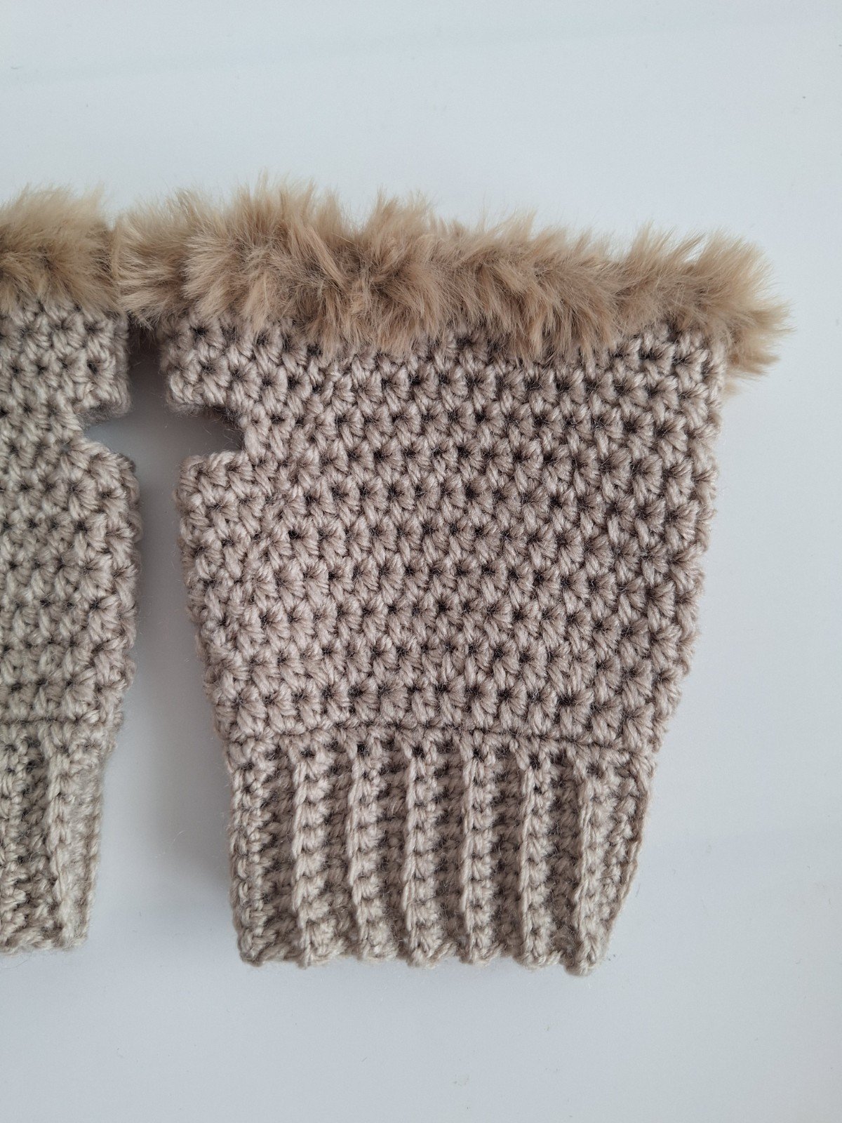 Gehaakte handschoenen - gehaakte vingerloze handschoenen | Beige - 99163 Gehaakte handschoenen - gehaakte vingerloze handschoenen | Beige