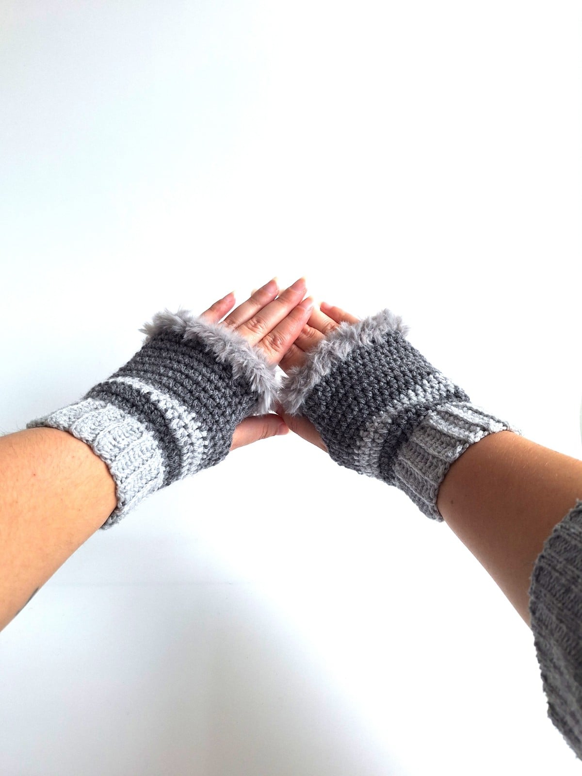 Gehaakte handschoenen - gehaakte vingerloze handschoenen | Donkergrijs en lichtgrijs