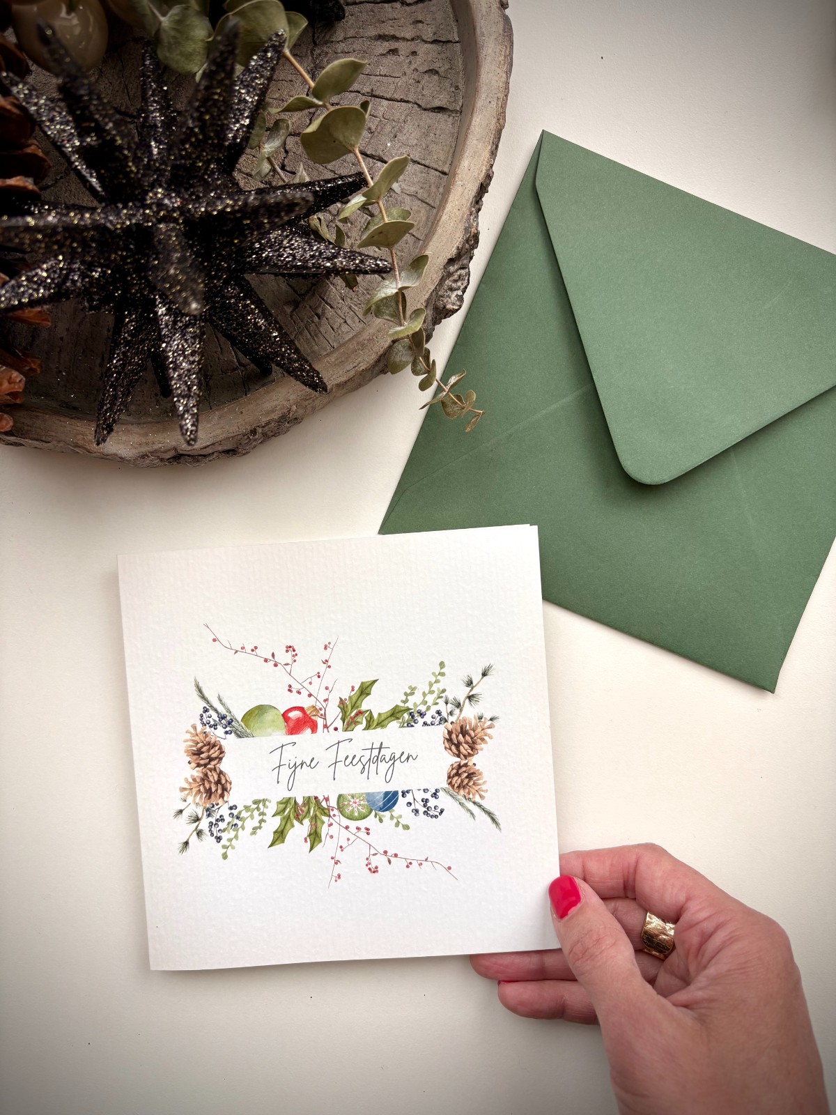 Kerstkrans I - 100028 Unieke handgeschilderde botanische kerstkaart met envelop - Kerstkrans I