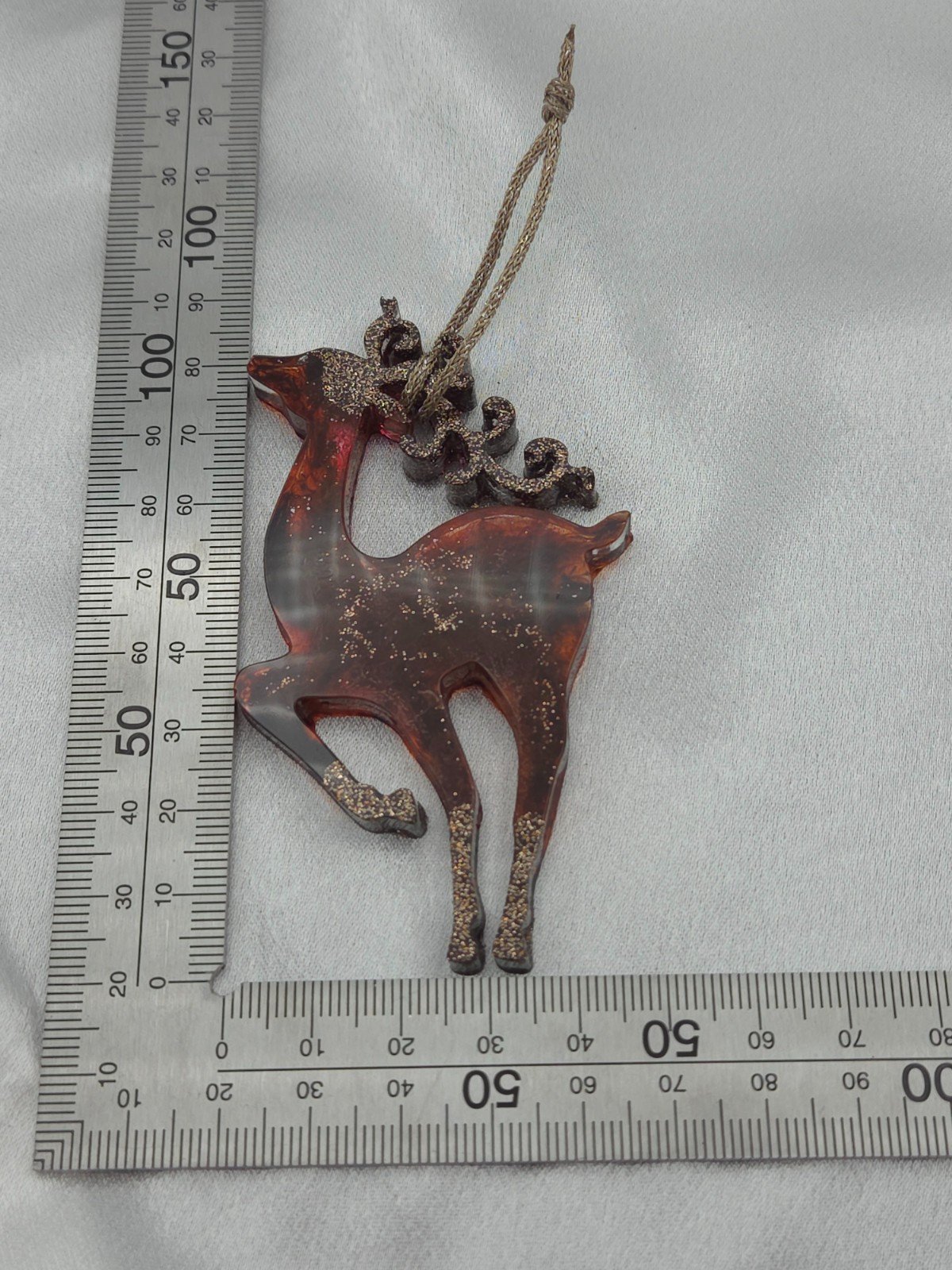 Set van 4 handgemaakte kersthangers - rendieren - ornament voor in de kerstboom