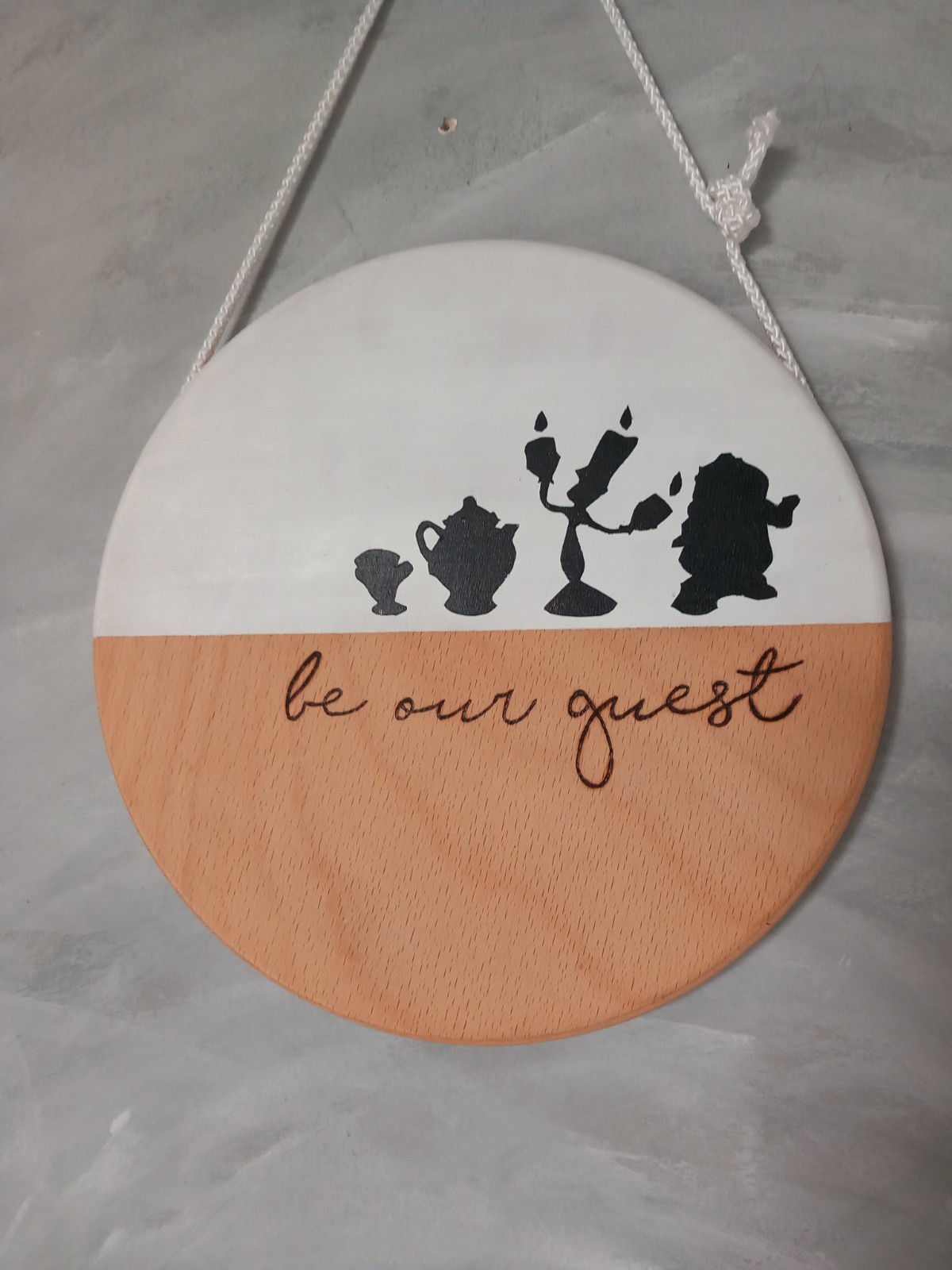 Be our guest – handbeschilder houten Disney wandbord Belle en het B… - 102130 Be our guest – handbeschilder houten Disney wandbord Belle en het Beest