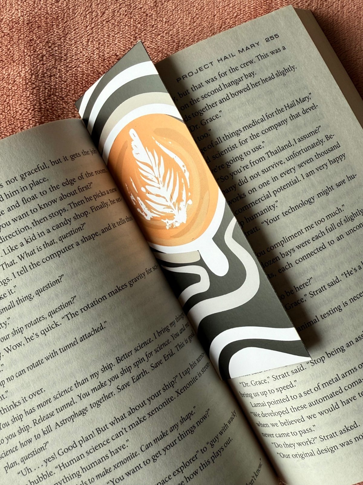 Cupmark Bookmark – Latte Art Edition (digital illustration, 15x5 cm) - 103895 Cupmark Bookmark – Latte Art Edition (digital illustration, 15x5 cm)