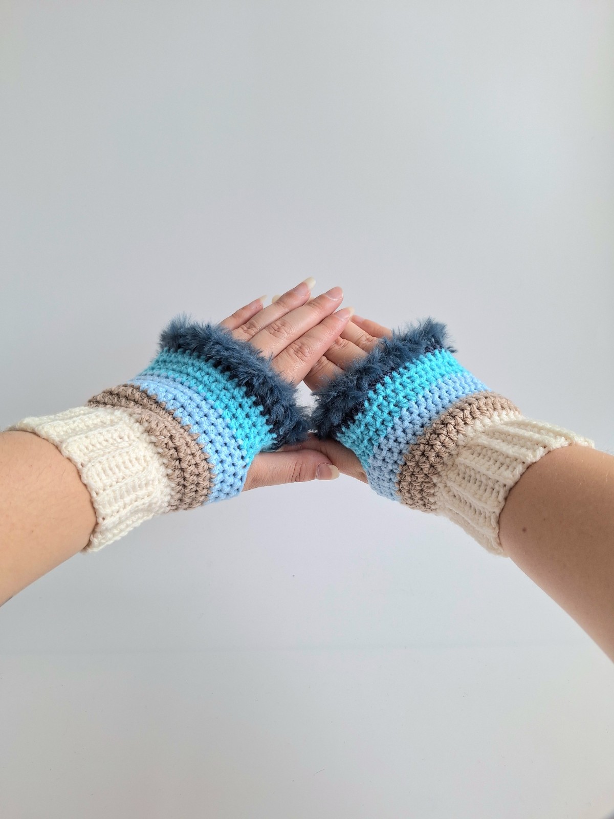 Gehaakte handschoenen - gehaakte vingerloze handschoenen | Crème, beige, lichtblauw, turquoise en denimblauw