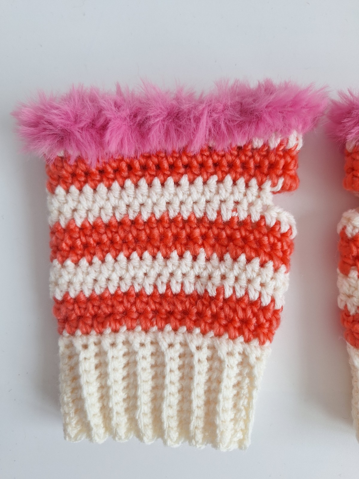 Gehaakte handschoenen - gehaakte vingerloze handschoenen | Crème, koraaloranje en Barbie roze