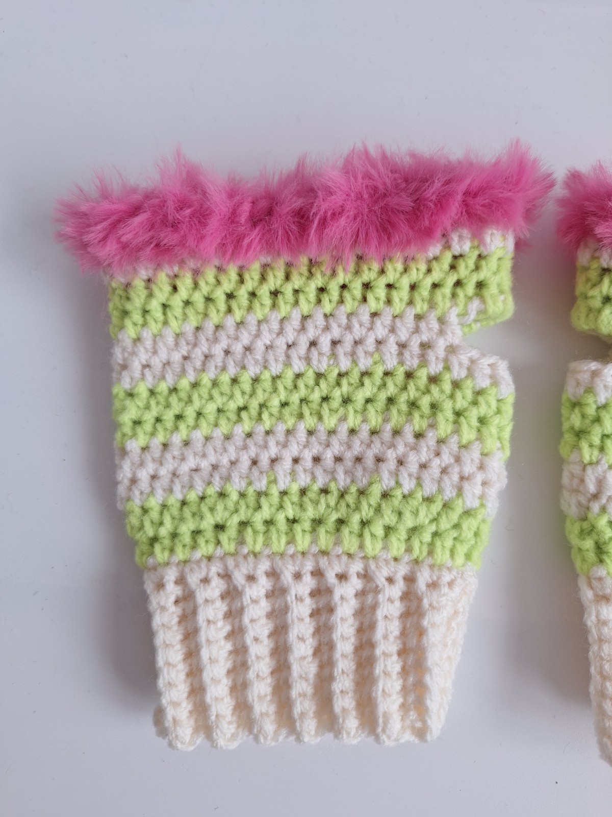 Gehaakte handschoenen - gehaakte vingerloze handschoenen | Crème, limoengroen en Barbie roze