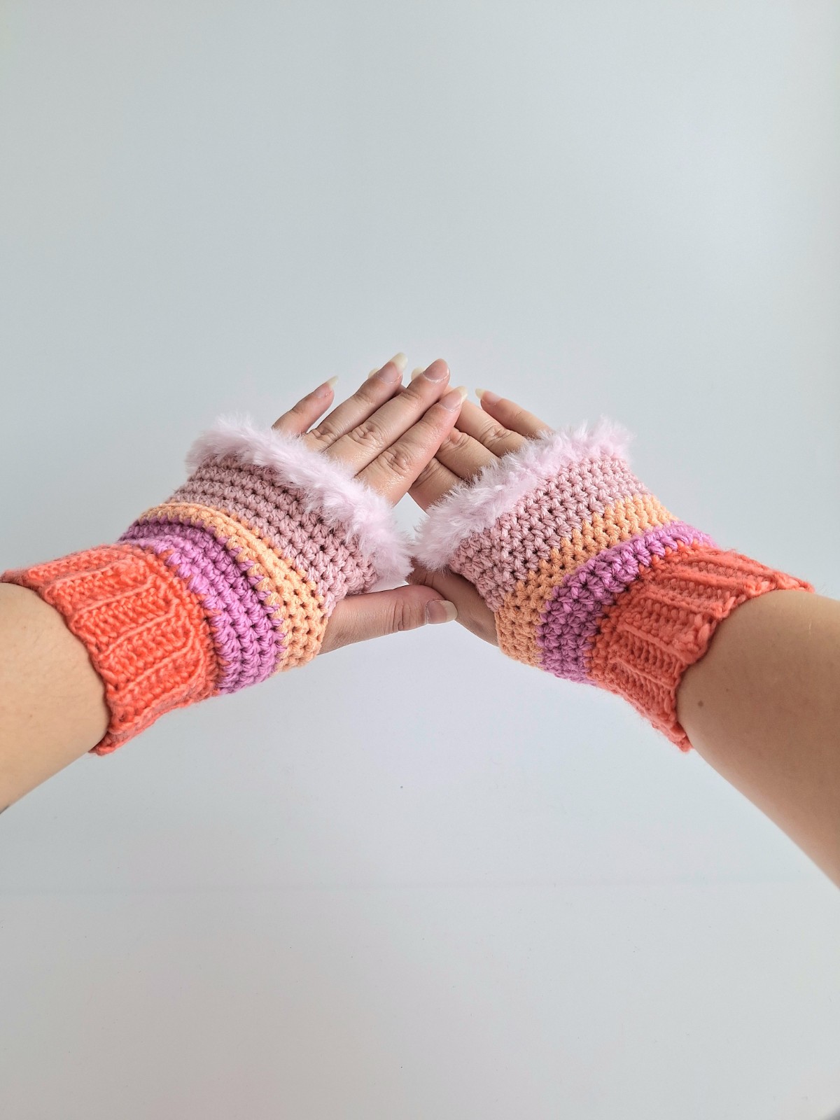 Gehaakte handschoenen - gehaakte vingerloze handschoenen | Koraaloranje, lavendel, perzik en poederroze