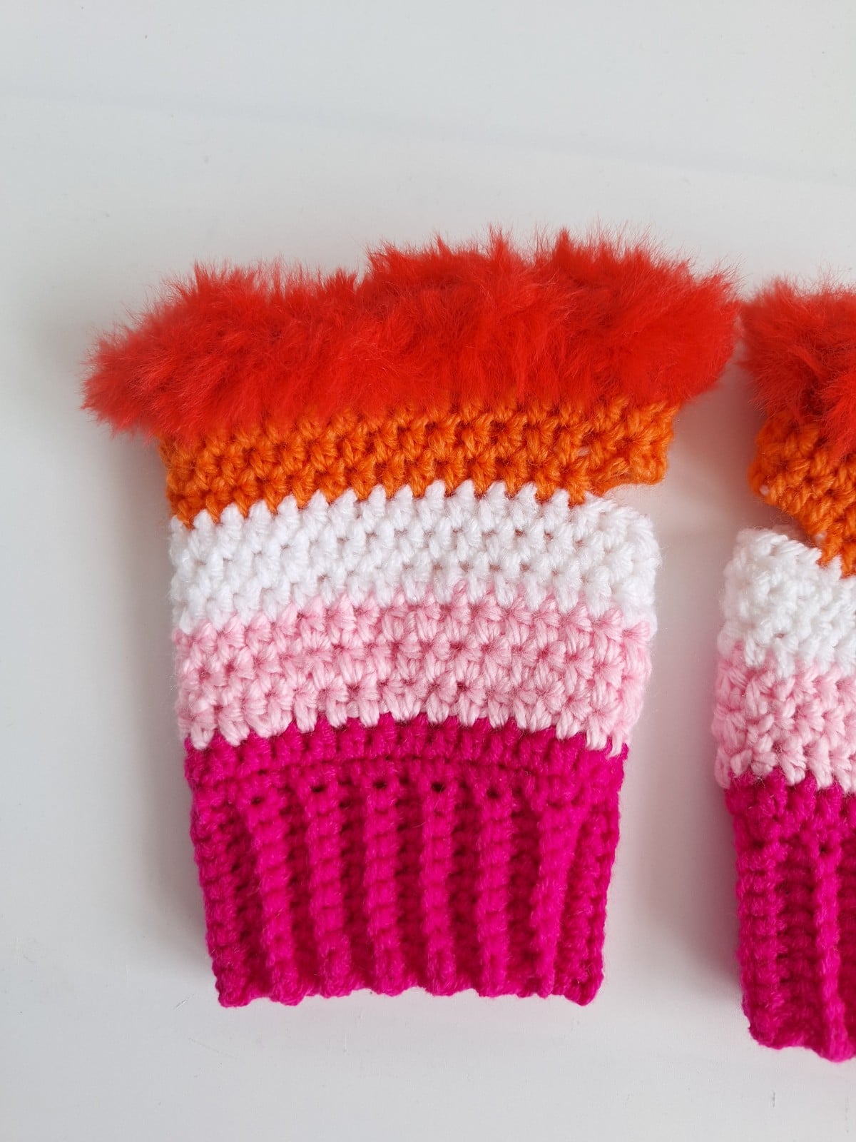 Gehaakte handschoenen - gehaakte vingerloze handschoenen | Lesbische Pride vlag