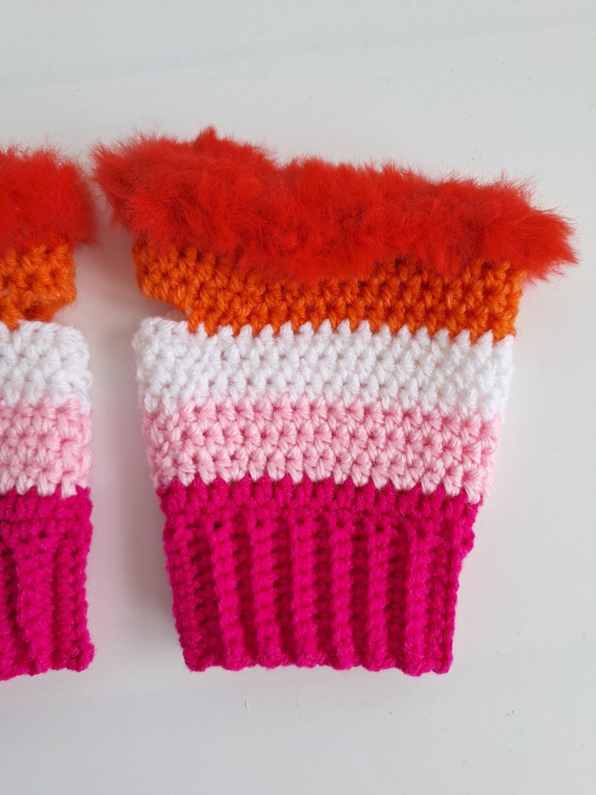 Gehaakte handschoenen - gehaakte vingerloze handschoenen | Lesbische Pride vlag