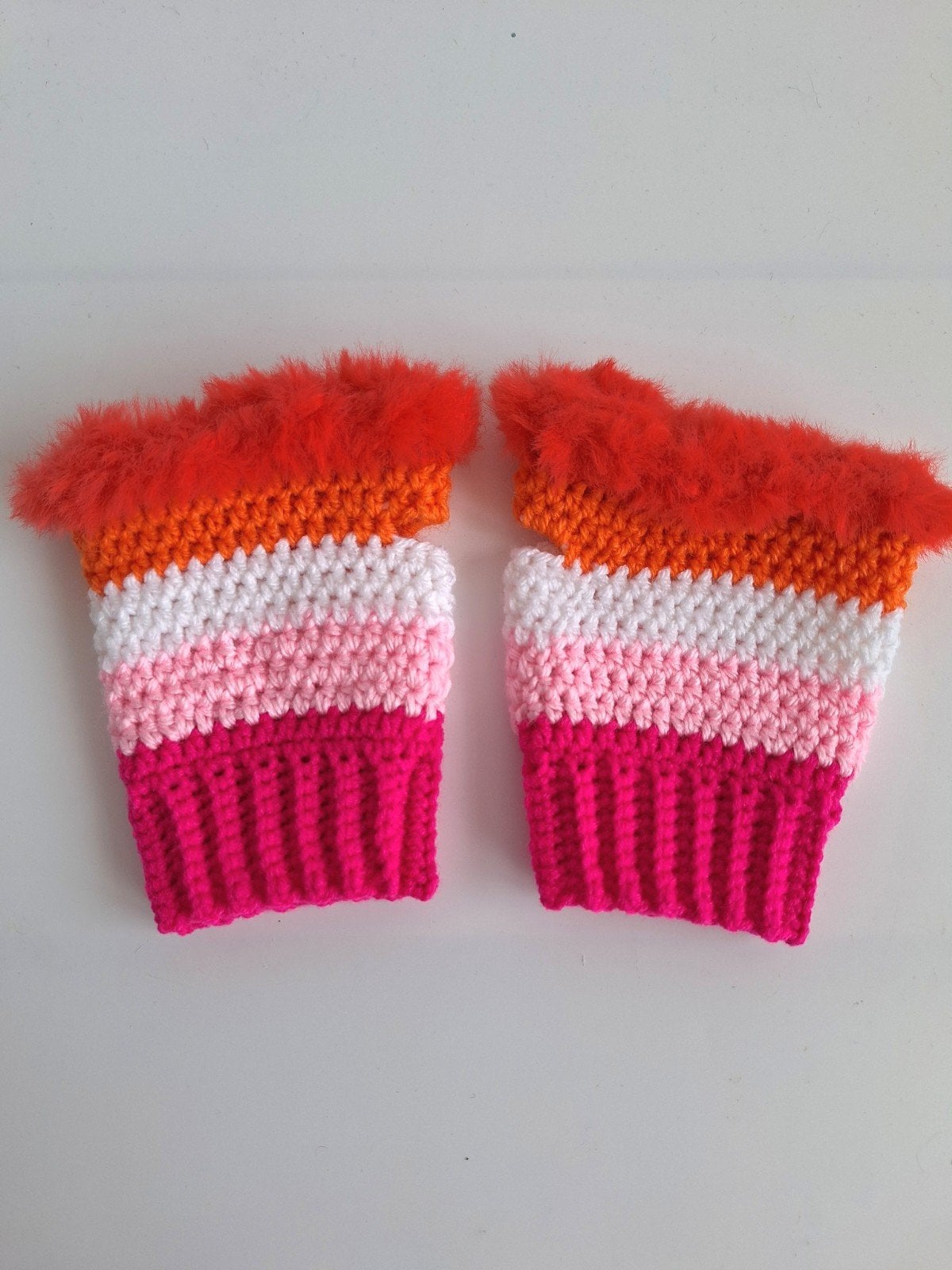 Gehaakte handschoenen - gehaakte vingerloze handschoenen | Lesbische Pride vlag