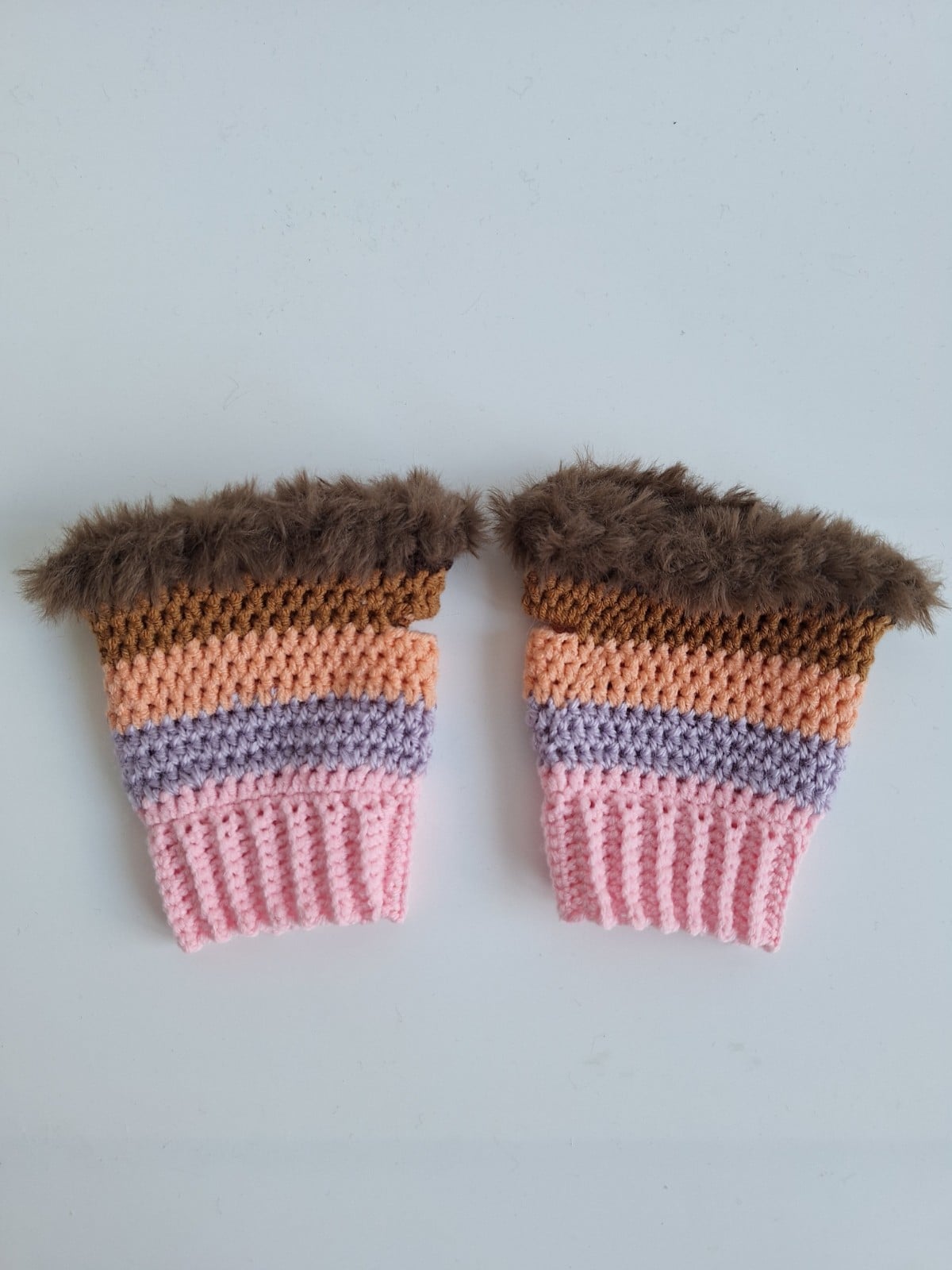 Gehaakte handschoenen - gehaakte vingerloze handschoenen | Lichtroze, lila, perzik, karamelbruin en donkerbruin