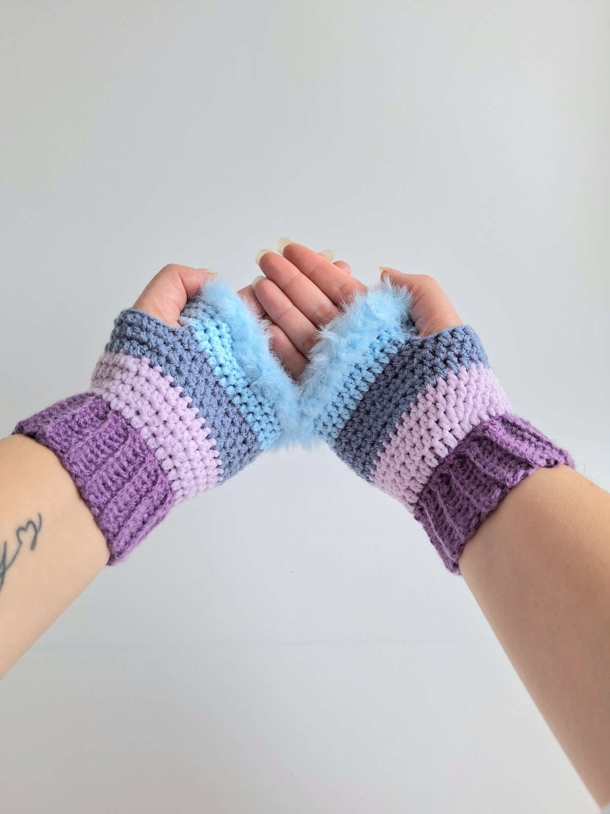 Gehaakte handschoenen - gehaakte vingerloze handschoenen | Paars, lila, denimblauw en lichtblauw