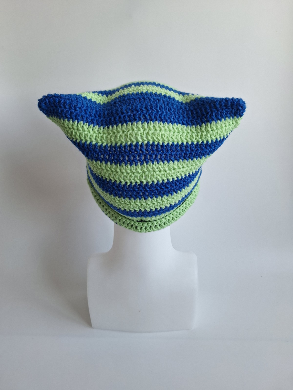 Gehaakte muts | Kobaltblauw en lichtgroen