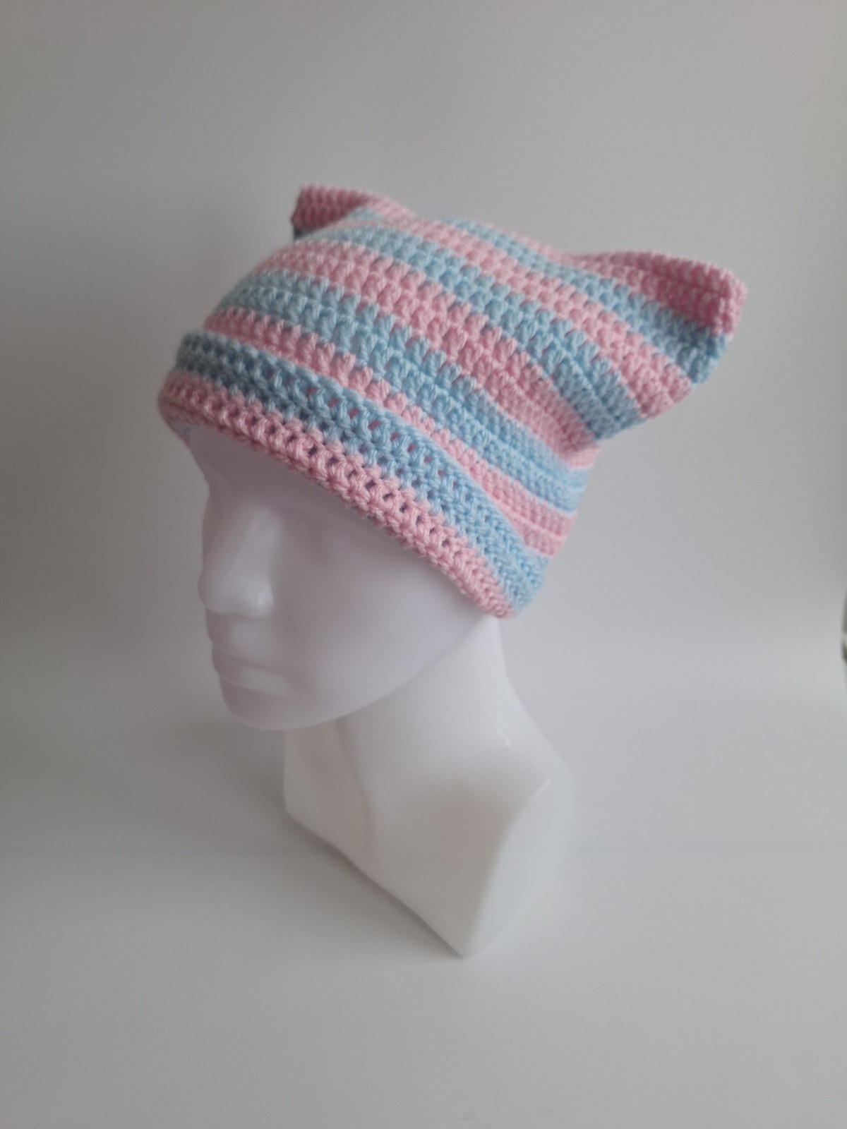 Gehaakte muts | Lichtroze en lichtblauw