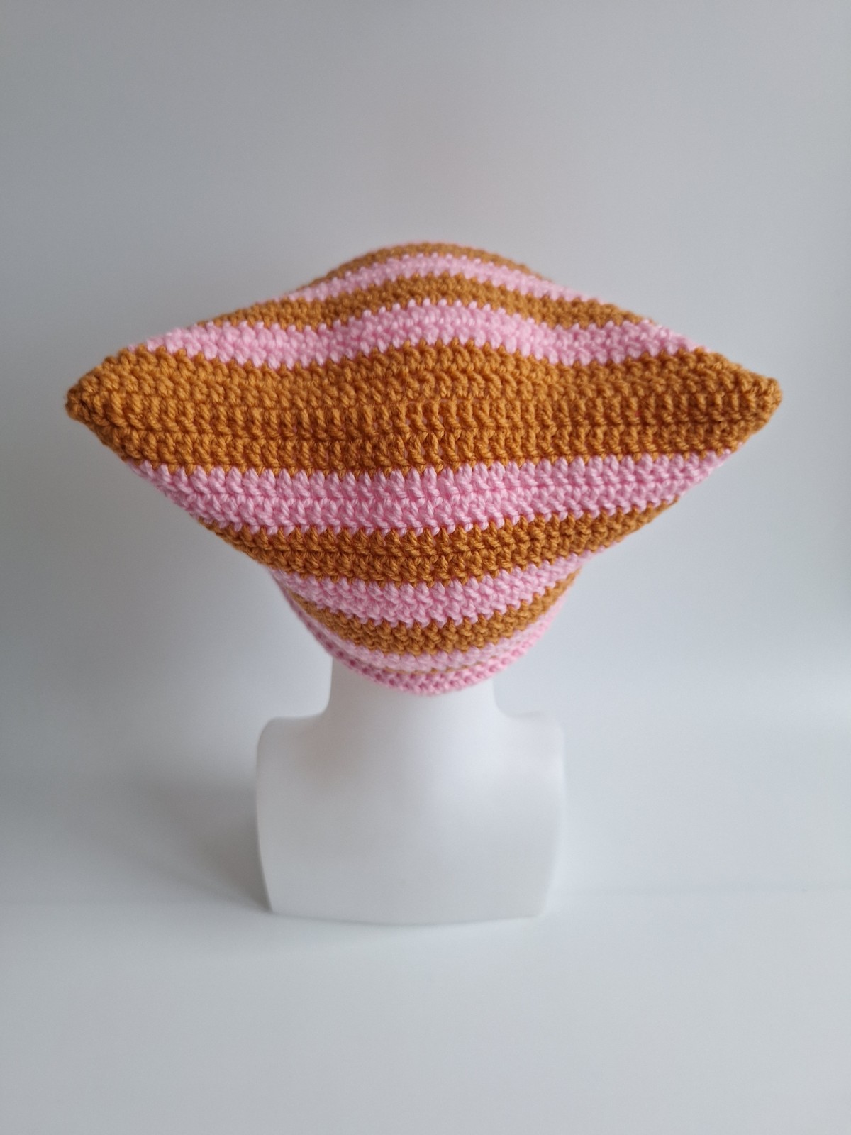 Gehaakte muts | Lichtroze en oranje