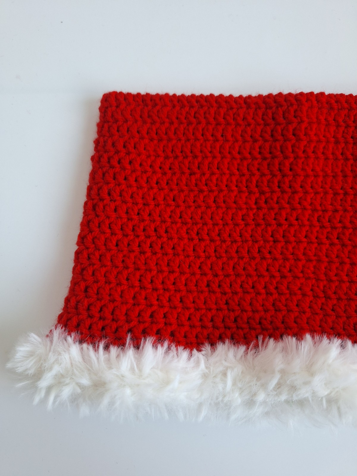 Gehaakte muts met imitatiebont | Santa - 105509 Gehaakte muts met imitatiebont | Santa