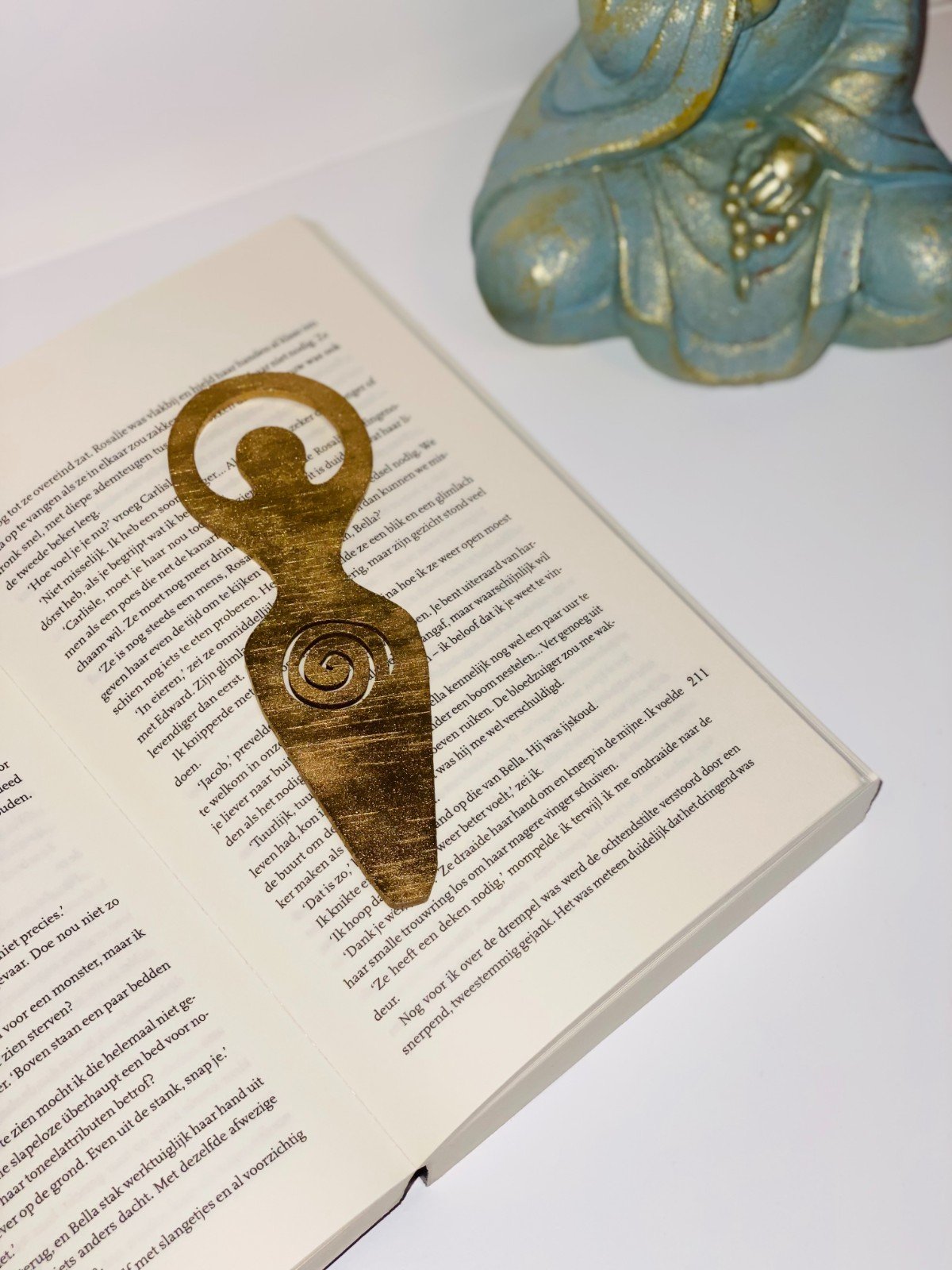 Houten Boekenlegger – “Reading is Magical” | Zon & Sterren | Ma… - 106185 Houten Boekenlegger – “Reading is Magical” | Zon & Sterren | Magisch Cadeau