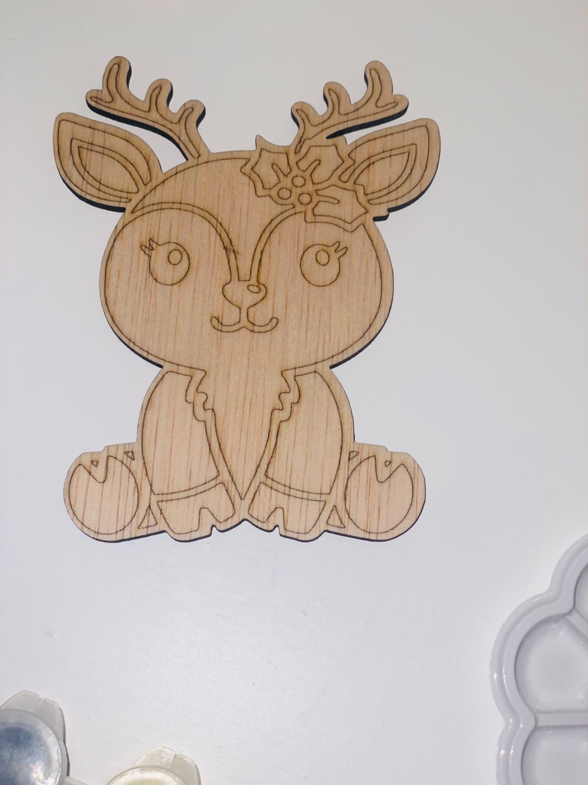 Houten Christmas DIY Craft Set – Rendier & Wreath Ornamenten – Pa… - 106173 Houten Christmas DIY Craft Set – Rendier & Wreath Ornamenten – Paint Kit voor Kinderen – Inclusief Verf en Kwast – Leuk Kerstcadeau