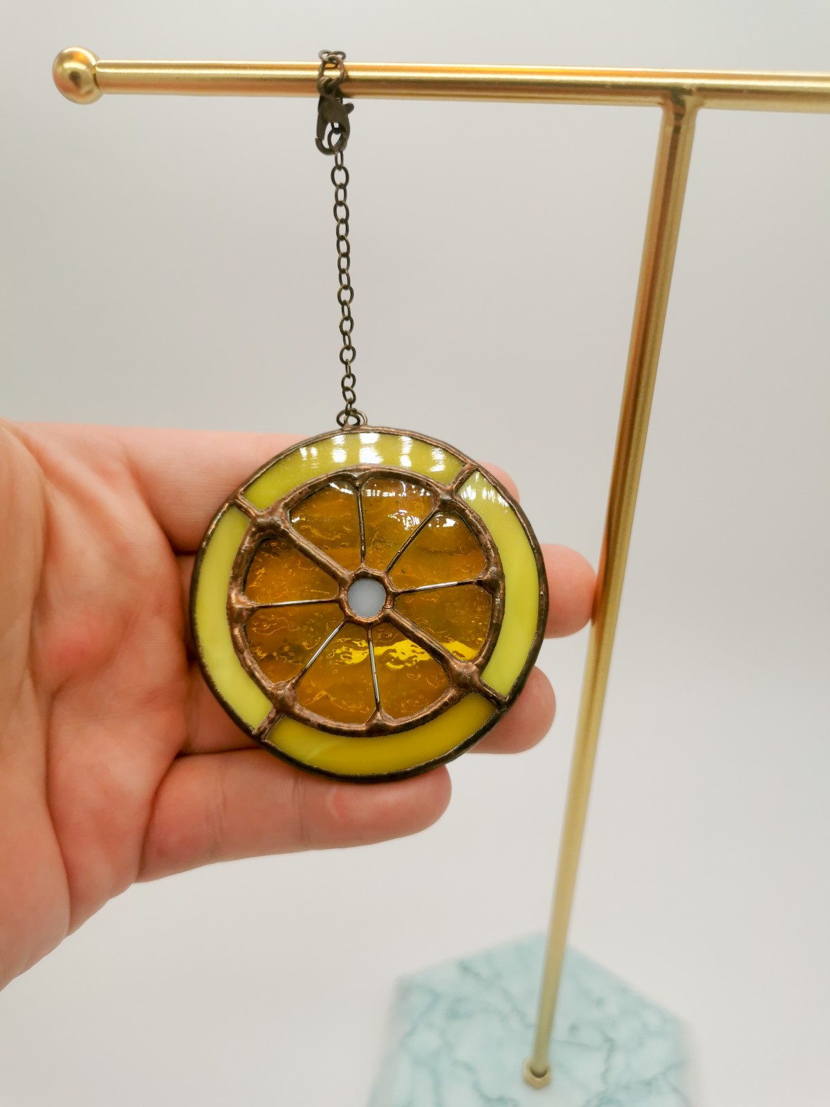 Ornament glas-in-loodraam citroen - 101479 kerstboomversiering glazen citroen