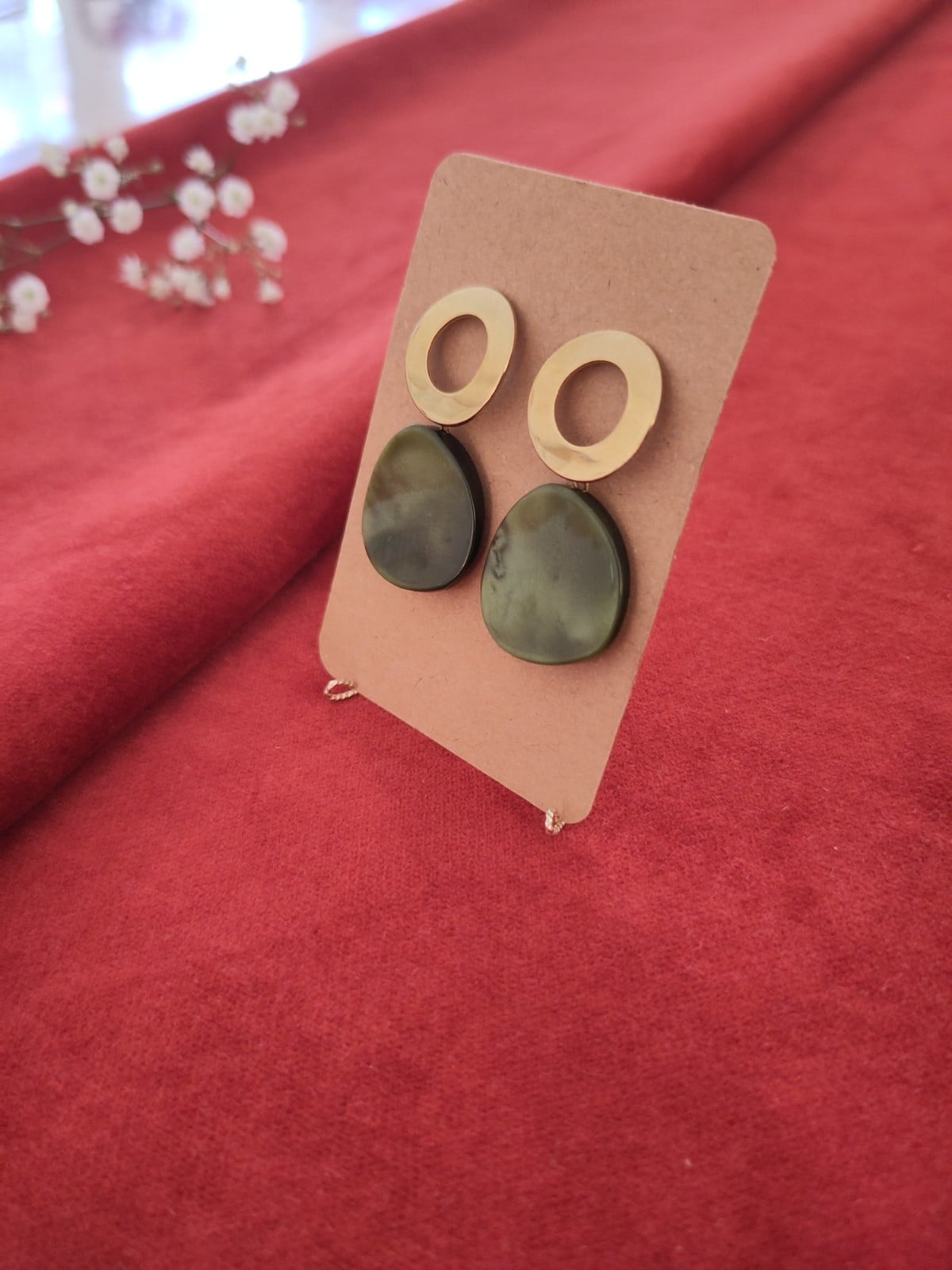 Vintage knoop oorbellen - 108558 Vintage knoop oorbellen | Olive