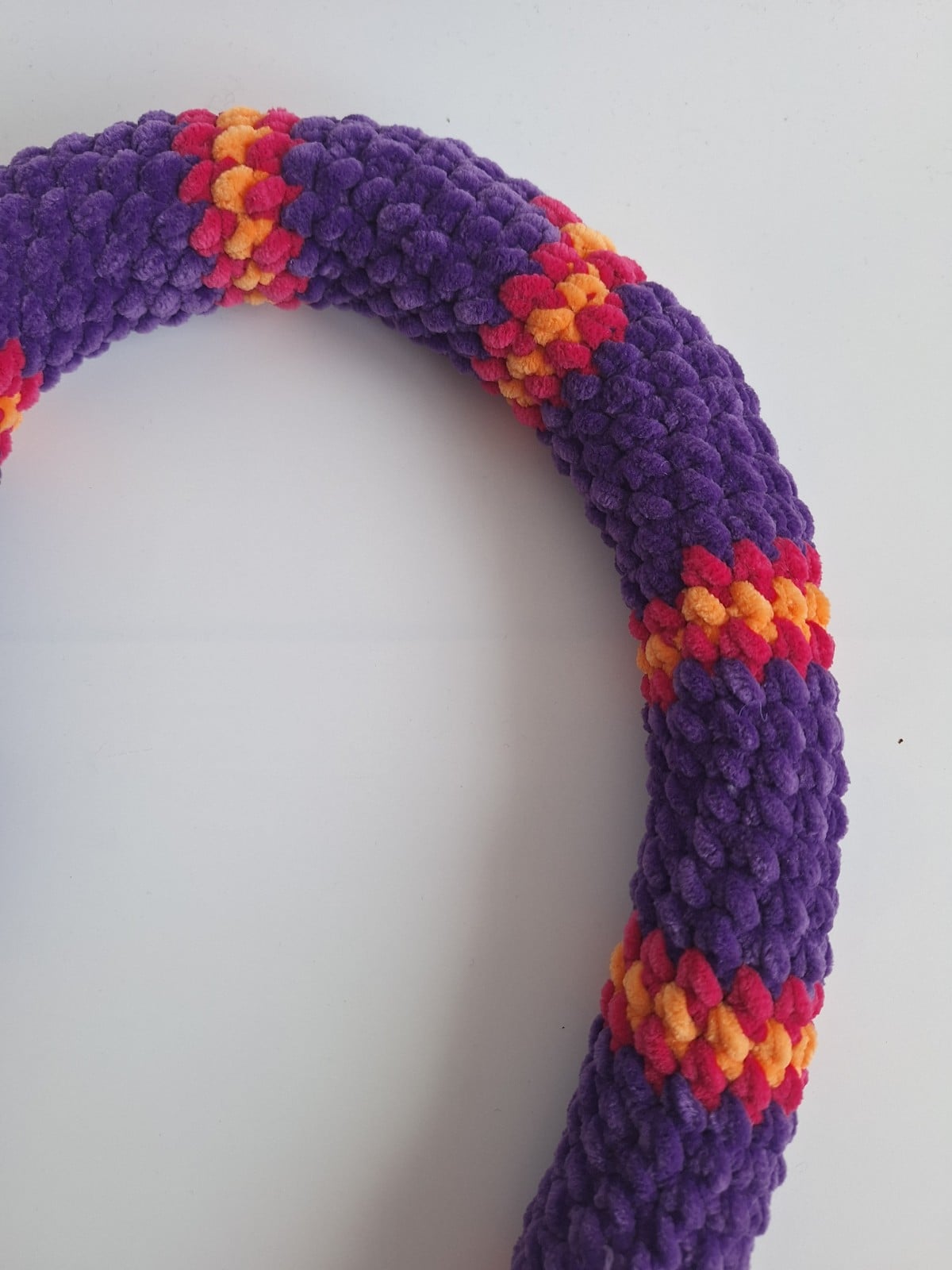 Gehaakte knuffel | Paars, knalroze en oranje slang - 110453 Gehaakte knuffel slang | Paars, knalroze en oranje