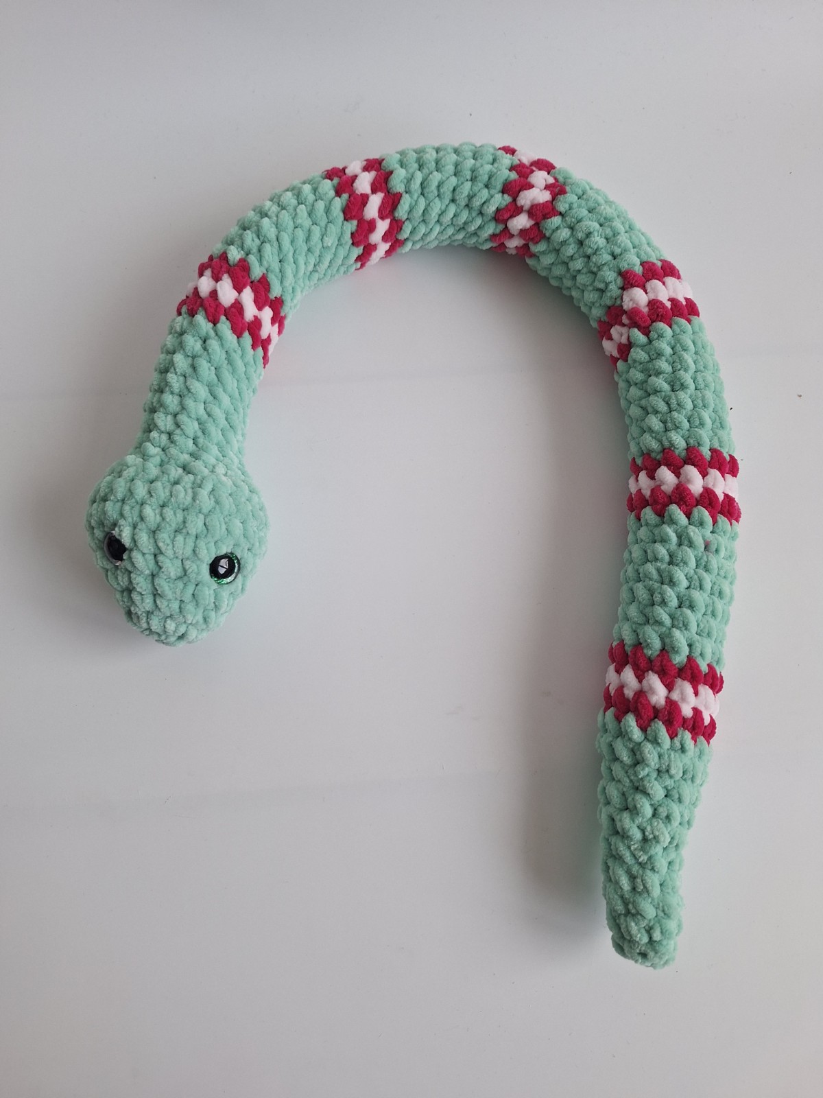 Gehaakte knuffel slang | Mintgroen, knalroze en lichtroze