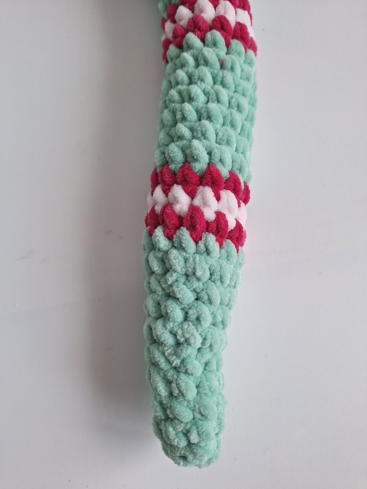 Gehaakte knuffel slang | Mintgroen, knalroze en lichtroze