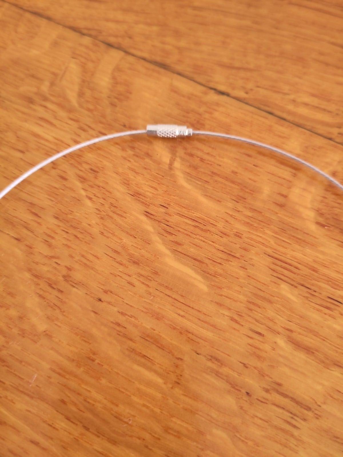 ✨ Ronde ketting met unieke vintage Bauhaus-hanger (jaren ’60)