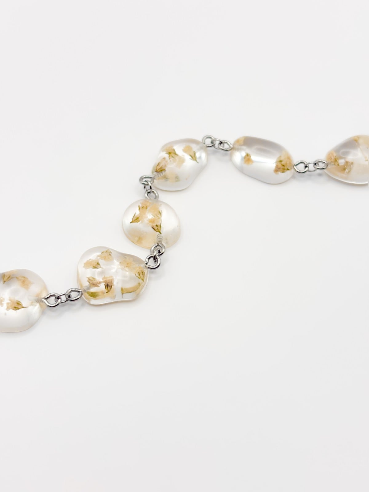 Armband met Steenvormige Hangers Gevuld met Echt Gipskruid (The Classics)