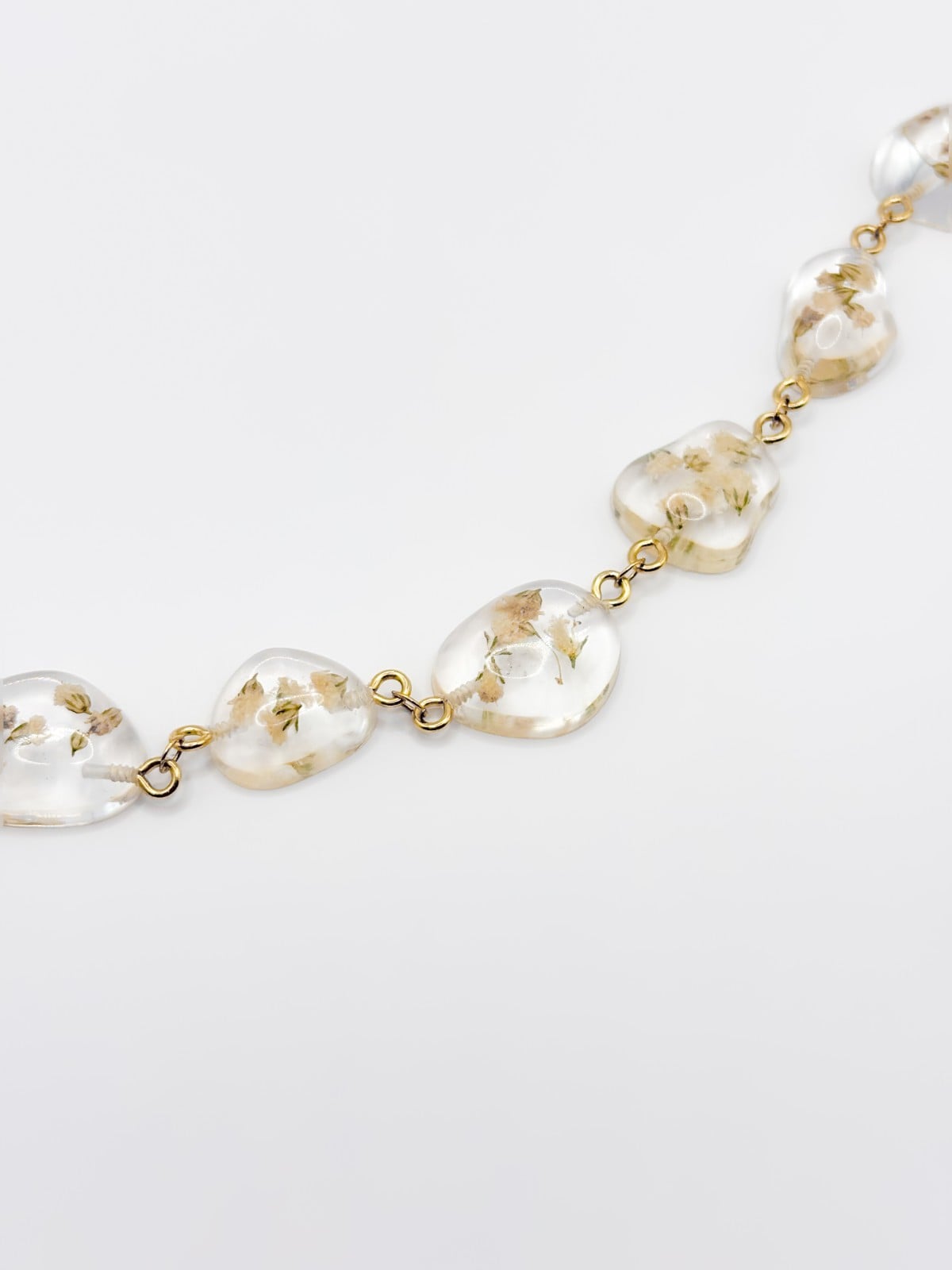 Armband met Steenvormige Hangers Gevuld met Echt Gipskruid (The Classics)