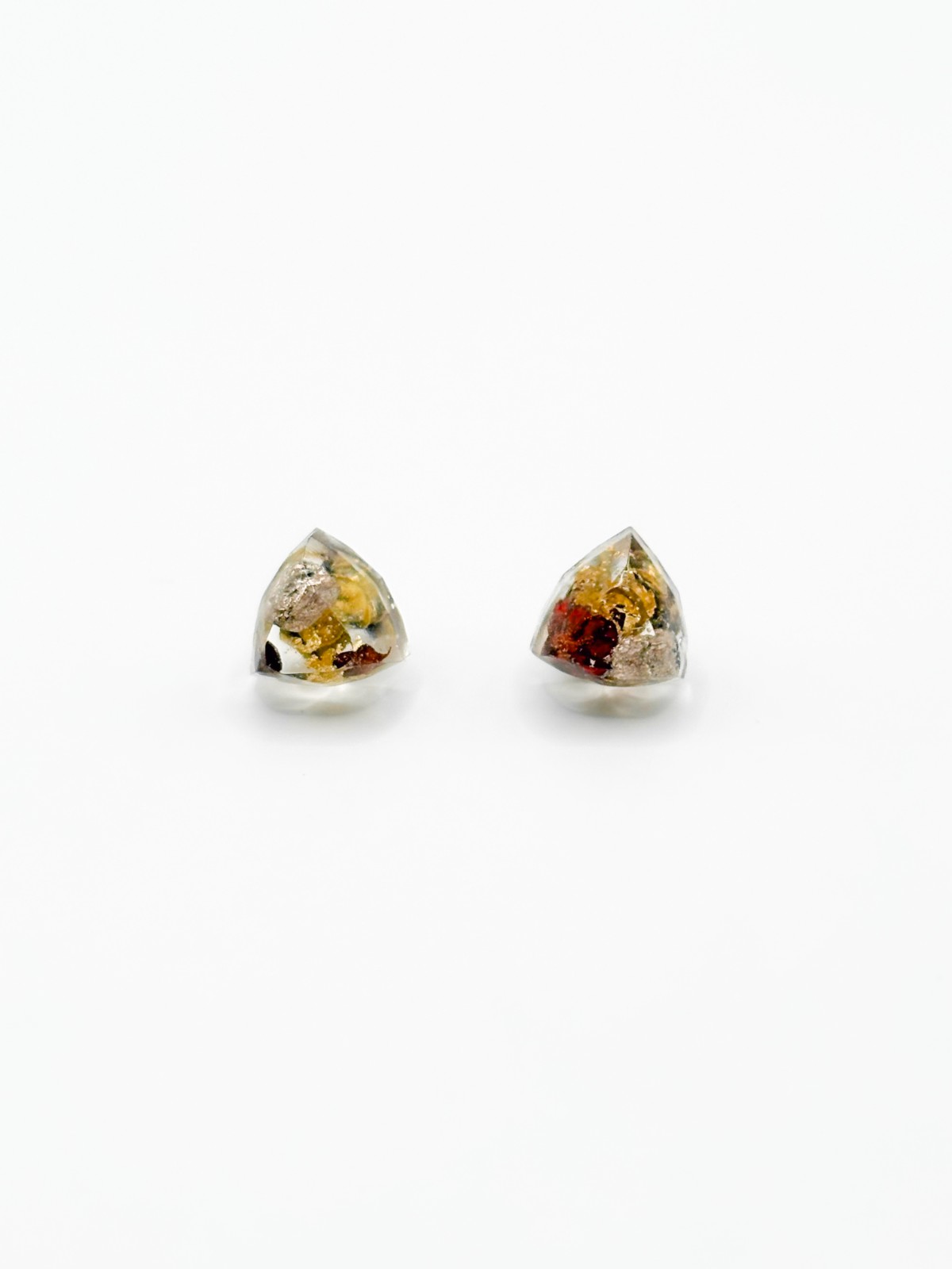 Driehoekvormige Knopjes met Echte Bloemen uit Scheveningen (The Final Chapter)