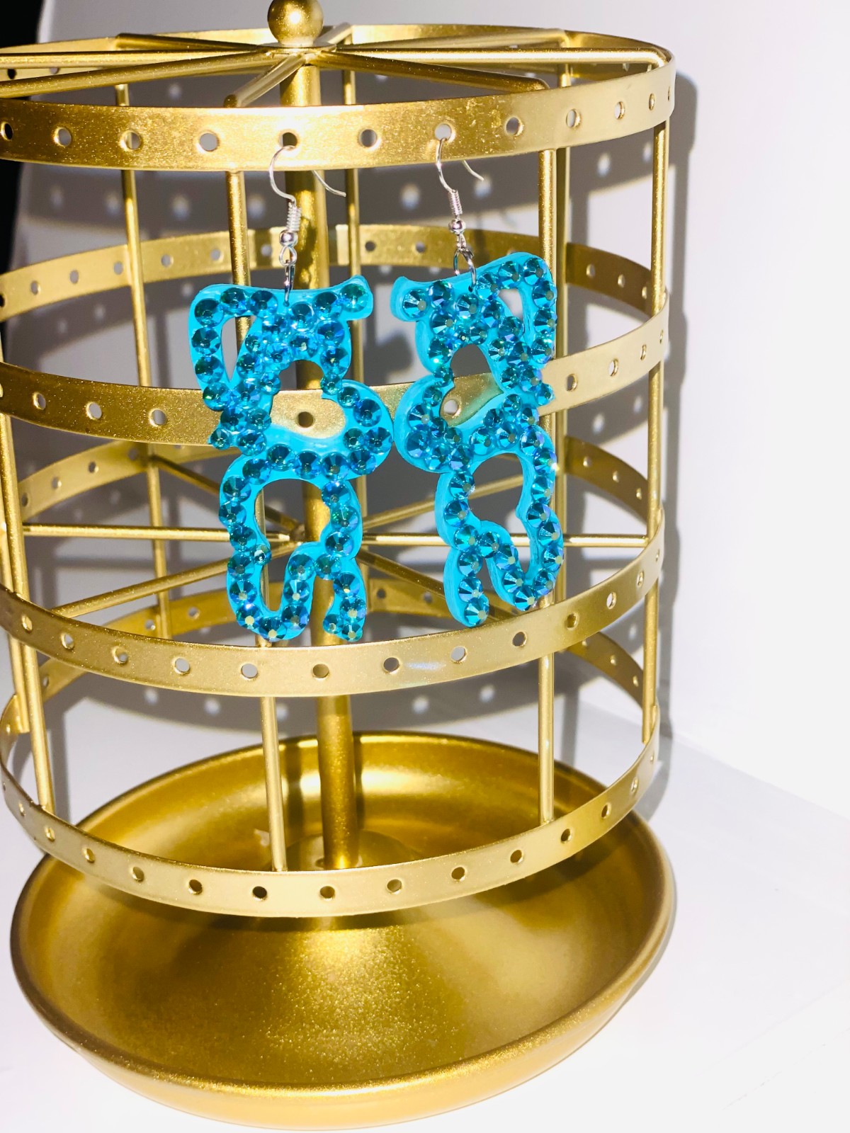 Bedazzelde Oorbellen “Locks” – Uitgelazerd, Handgeverfd en Laser-gedetailleerd | Statement Sieraden