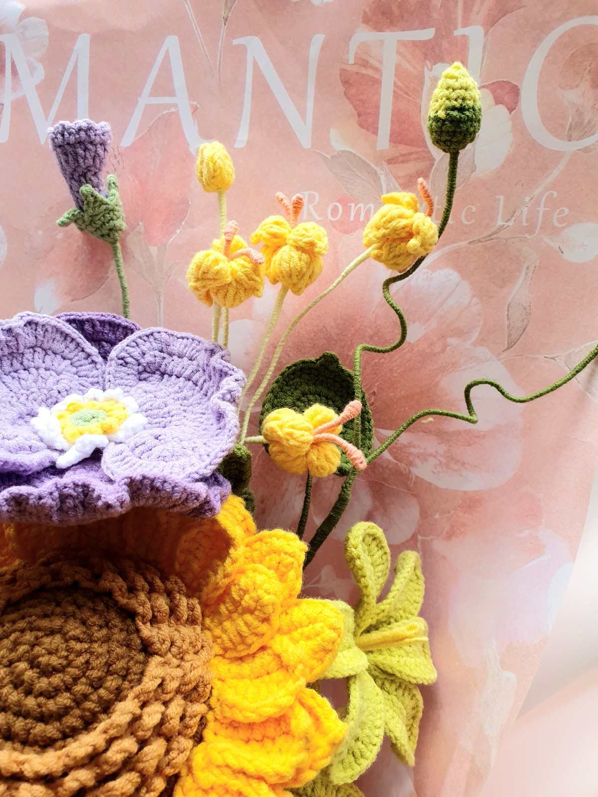 Handgemaakt Gehaakt Zonnebloemboeket – Kleurrijk & Uniek