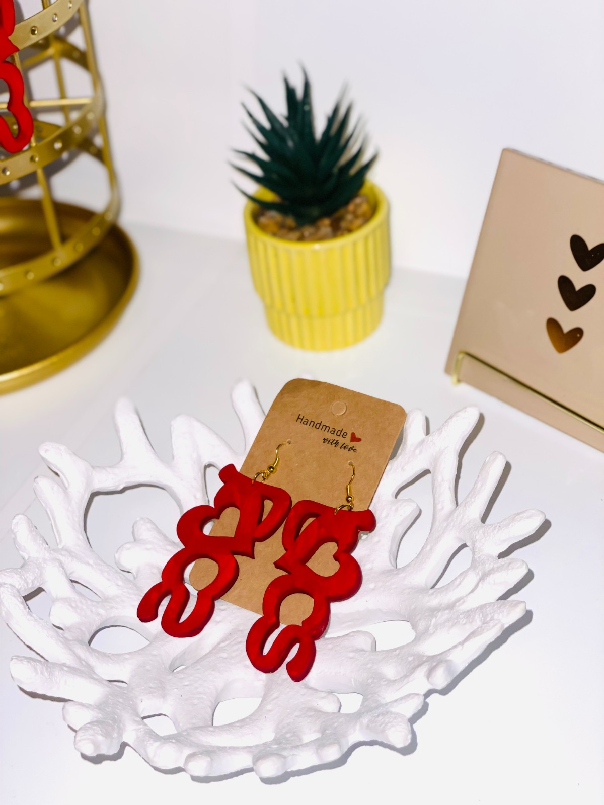 Houten Oorbellen “Locks” – Handgemaakte Statement Oorbellen met… - 115505 Houten Oorbellen “Locks” – Handgemaakte Statement Oorbellen met Tekst | Lichtgewicht Sieraden