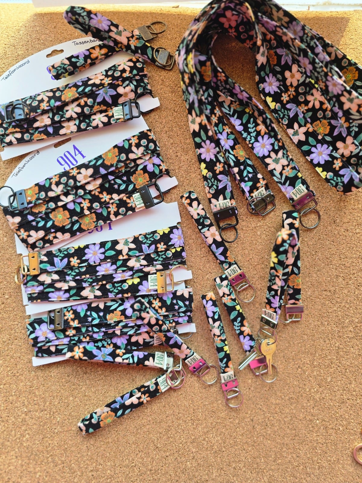 Keycord vlak | handgemaakt | babyrib | bloemen | Atelier 904