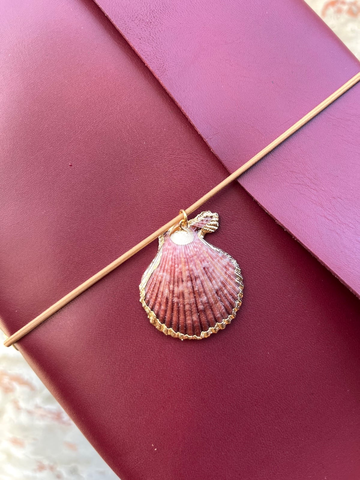 Leren notebook A5 met goudvergulde bedels