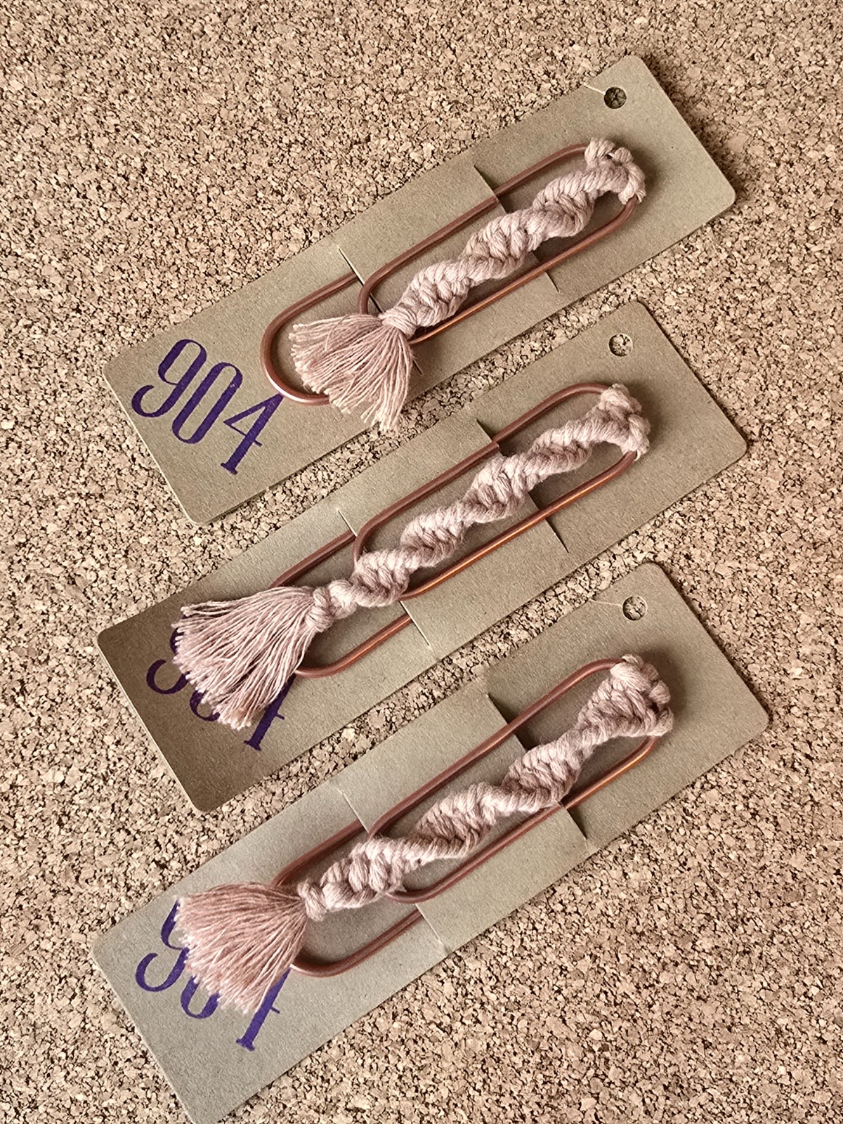 Macramé boekenlegger handgemaakt | kleurrijke bladwijzer | cadeau vo… - 116991 Macramé boekenlegger handgemaakt | kleurrijke bladwijzer | cadeau voor lezers