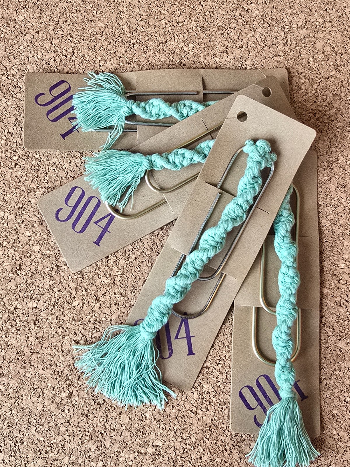 Macramé boekenlegger handgemaakt | kleurrijke bladwijzer | cadeau vo… - 116992 Macramé boekenlegger handgemaakt | kleurrijke bladwijzer | cadeau voor lezers