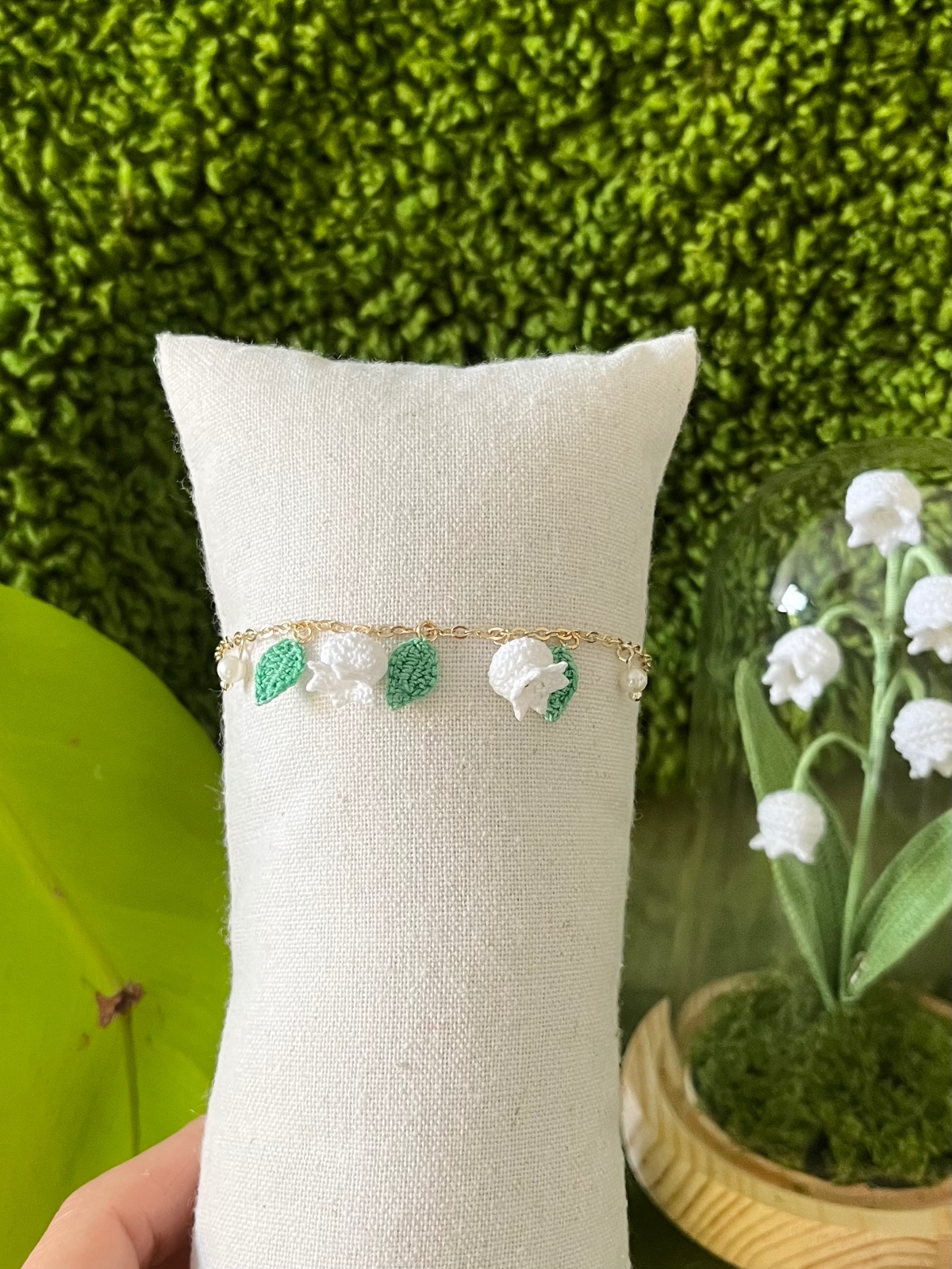 Micro Gehaakte Lelietjes-van-Dalen Armband