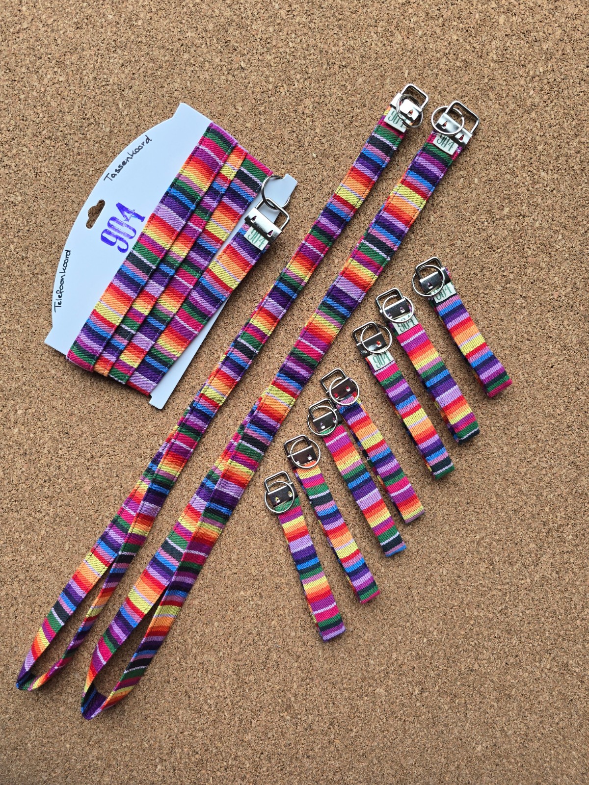 Sleutelhanger | polssleutelhanger | regenboog | handgemaakt | Atelier 904