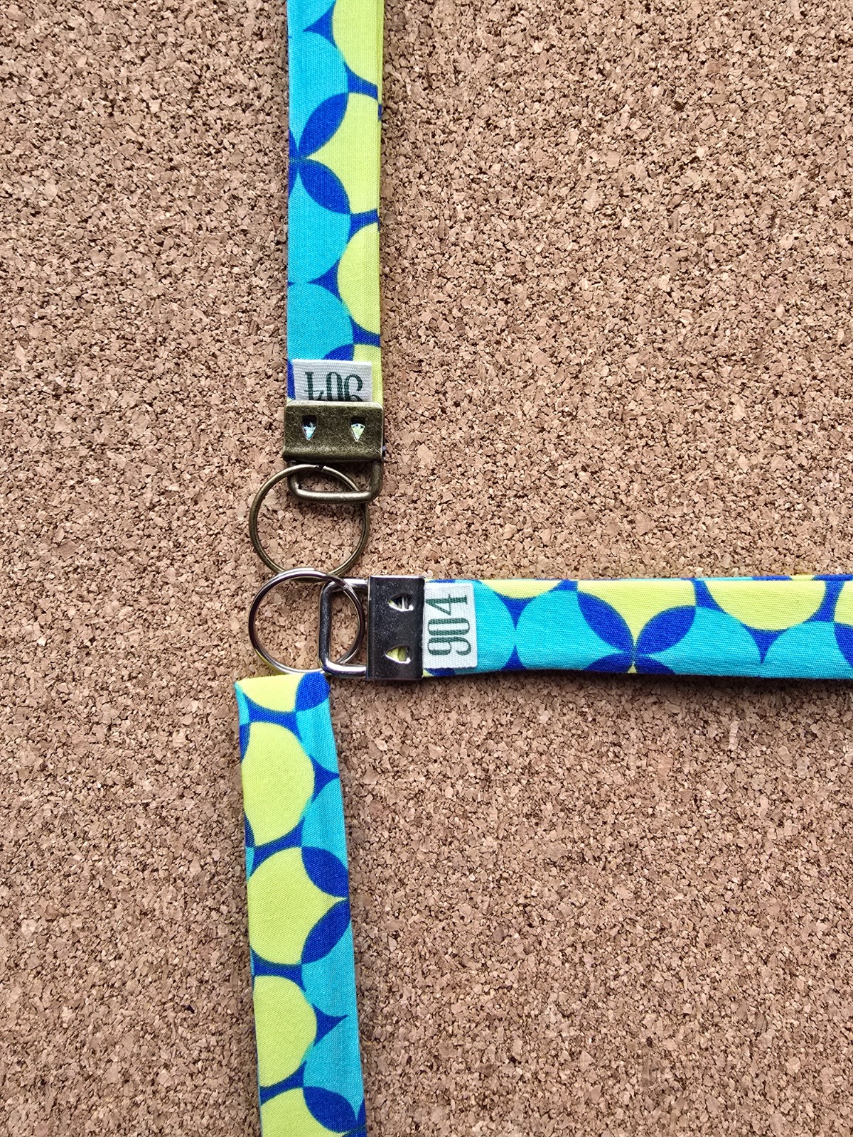 Sleutelhanger | polssleutelhanger | retro | blauw, groen | Atelier 904