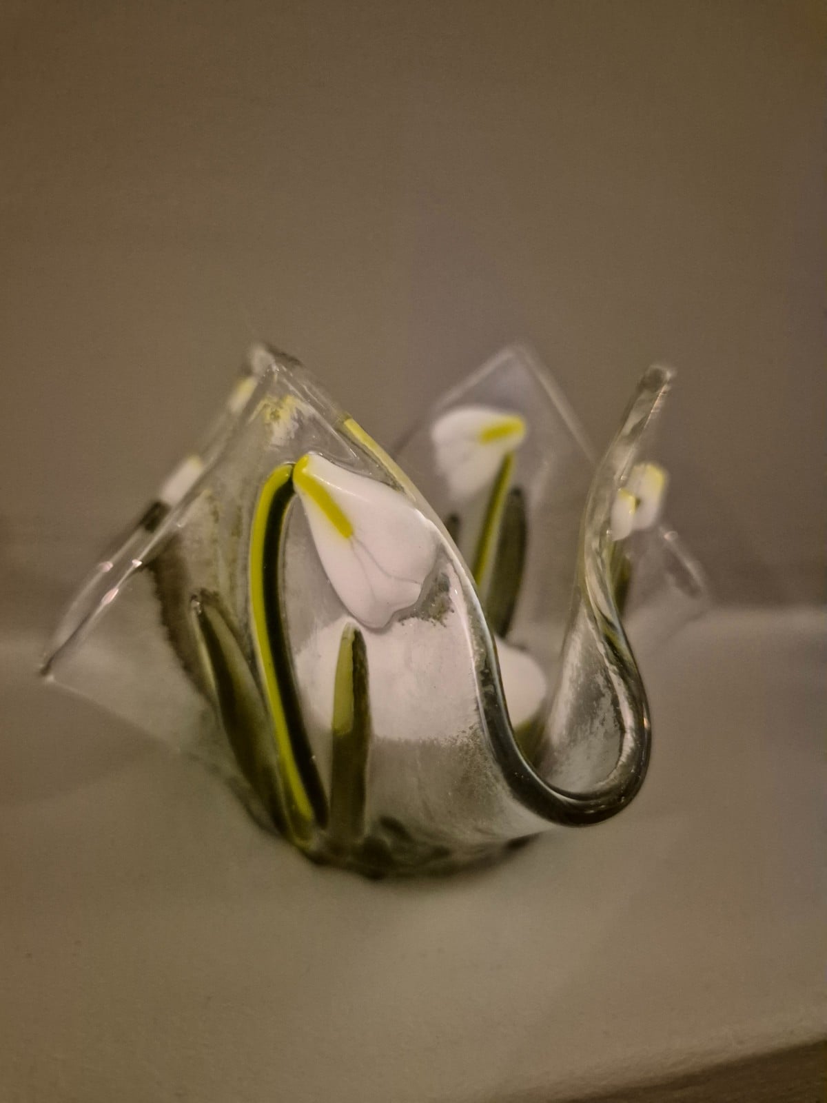 Waxinelichthouder van glas, handgemaakt, transparant met sneeuwklokjes