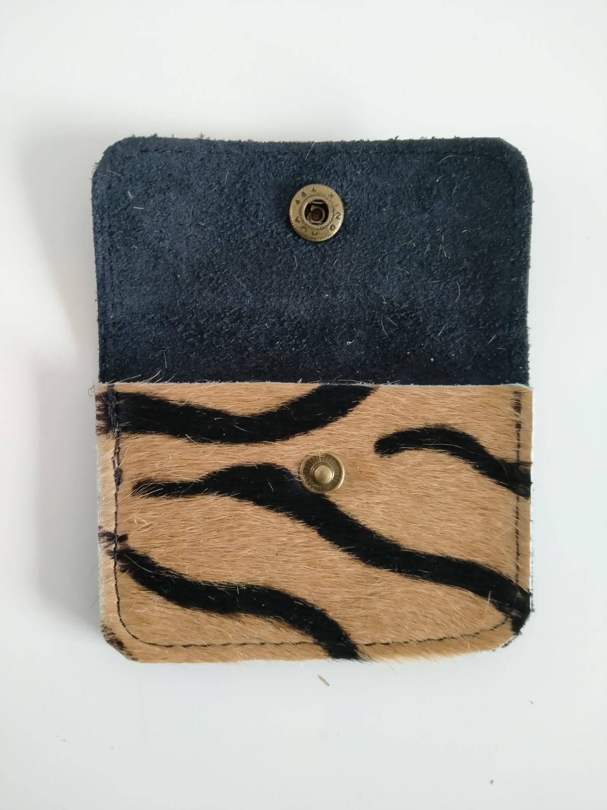 Leren pasjeshouder/ portemonnee met bruine zebraprint, 2 vakken.