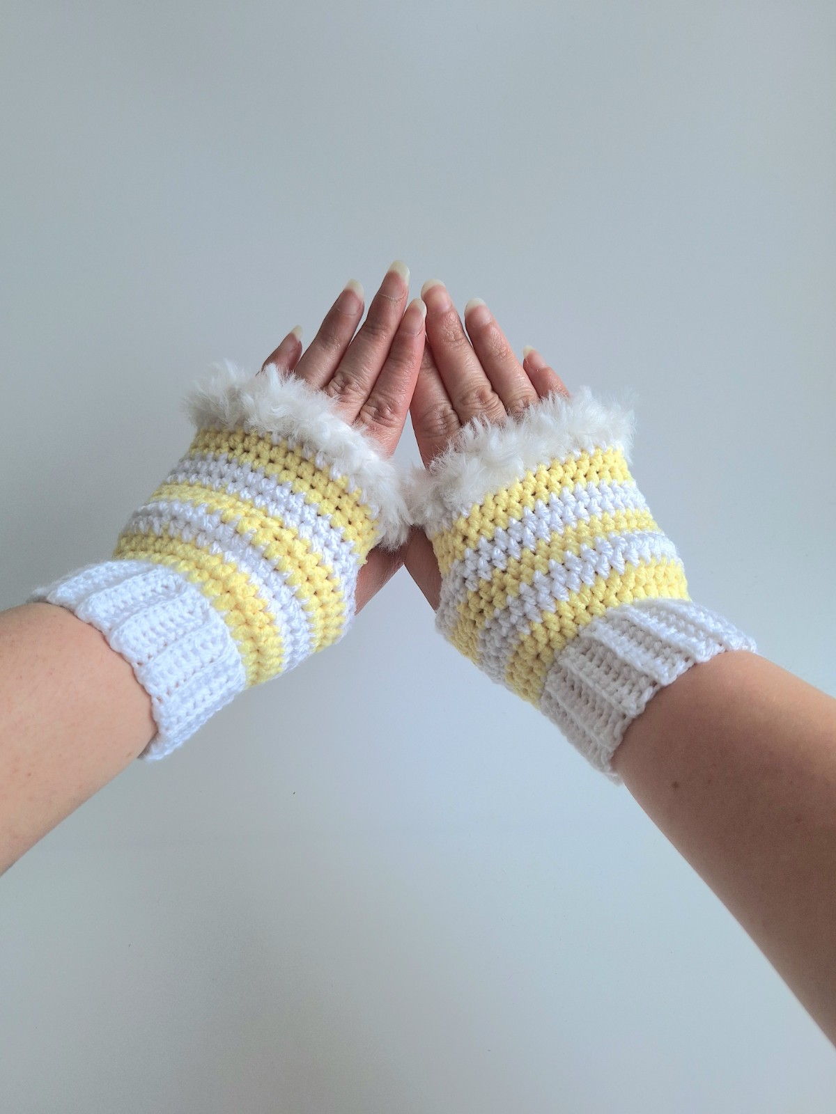 Gehaakte handschoenen - gehaakte vingerloze handschoenen | Wit en geel