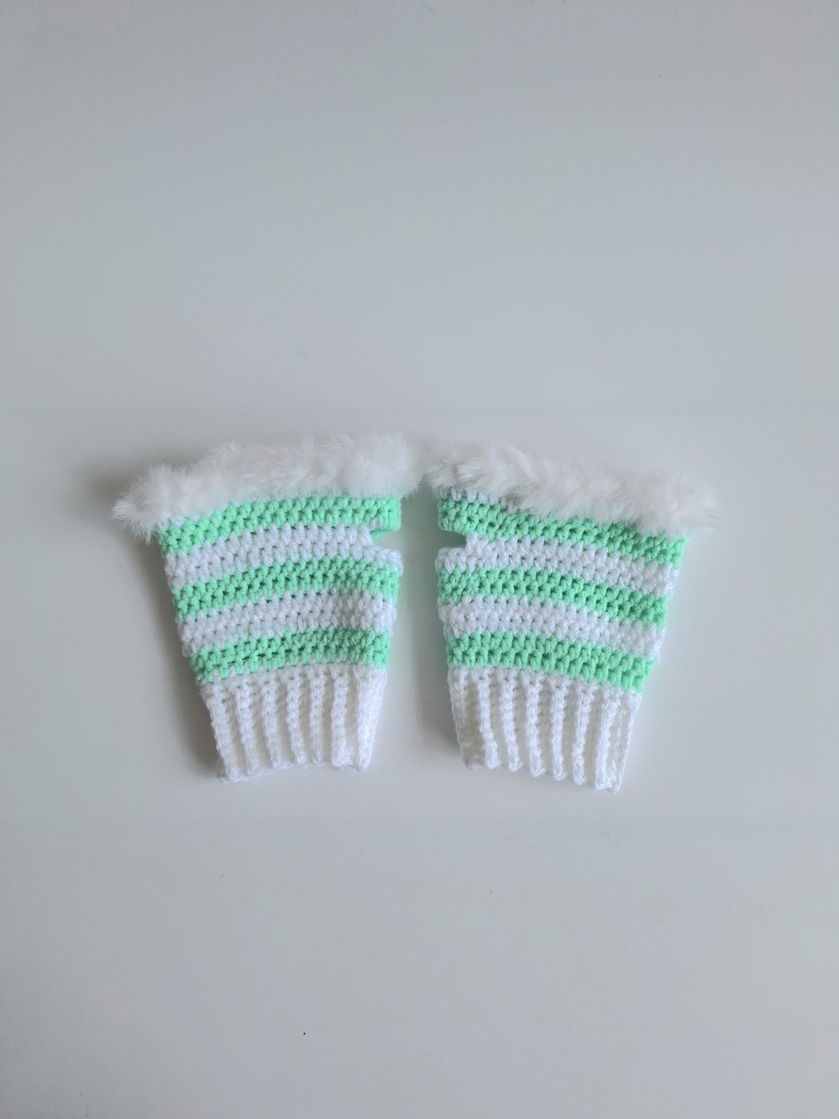 Gehaakte handschoenen - gehaakte vingerloze handschoenen | Wit en mintgroen