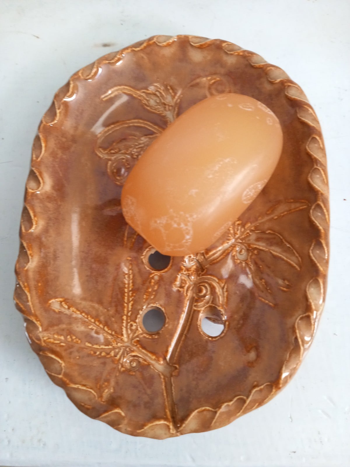 Handmade keramieken zeepschaaltje