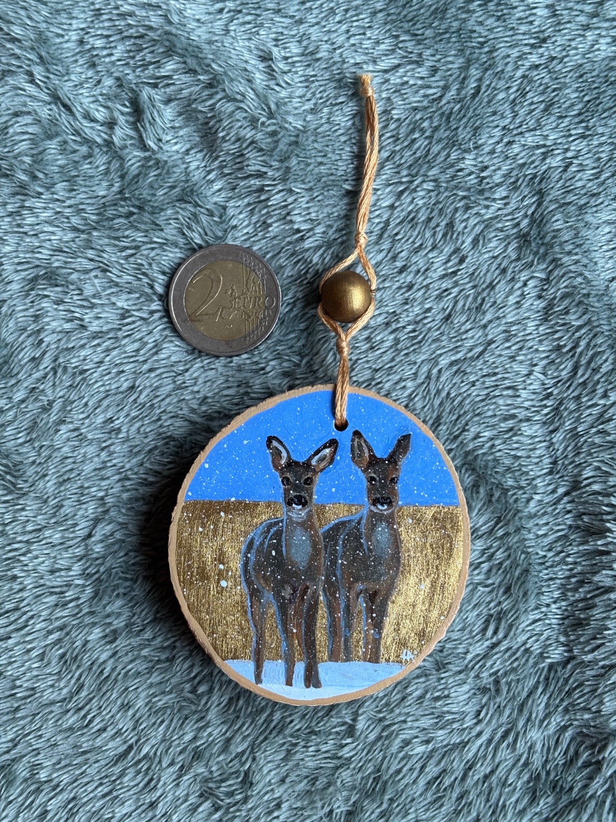 Handgeschilderd hangertje met twee  reëen