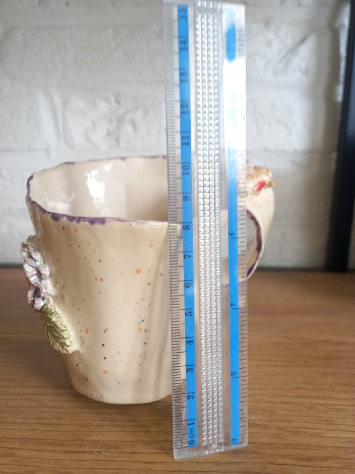 Keramieken koffie/thee mok met bloem - 120940 Keramieken koffie/thee mok met bloem