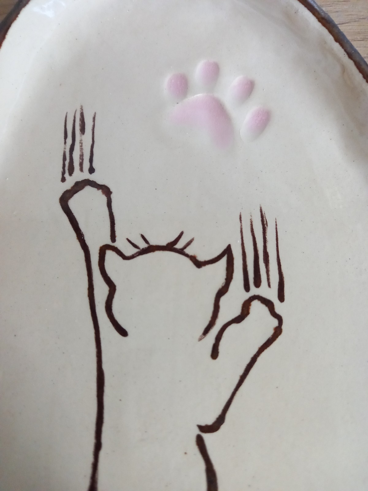 Keramieken schoteltje met kattenafbeelding 8, handmade en handpainted - 123168 Keramieken schoteltje met kattenafbeelding 8, handmade en handpainted