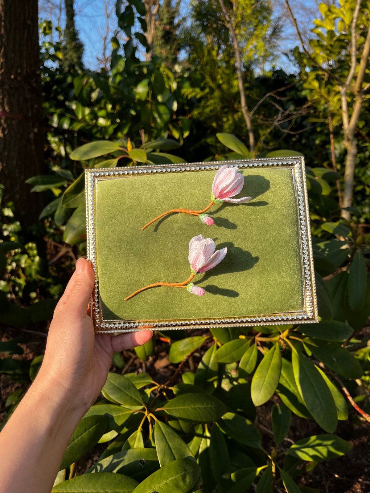 Micro gehaakte magnolia broche - 118392 Micro gehaakte magnolia broche