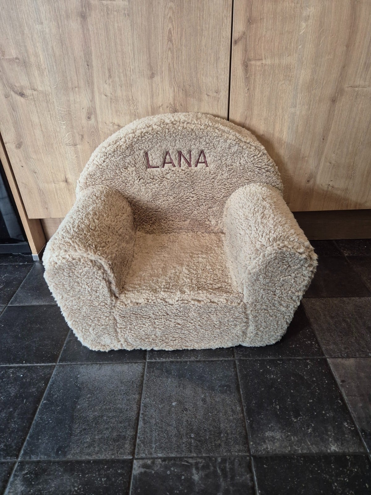 Teddy kinderstoel beige met geborduurde naam